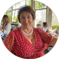 Profile photo of Nadia May