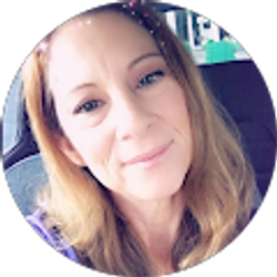 Profile photo of Ellen Fischkelta