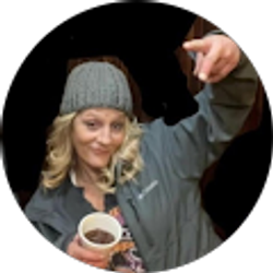 Profile photo of Lisa Pearson