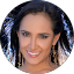 Profile photo of Elizabeth Vaca