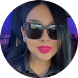 Profile photo of Mere Flores