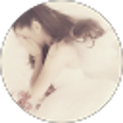 Profile photo of Chloe Kyriaki Douros