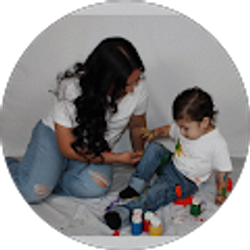 Profile photo of Vanessa Lozano