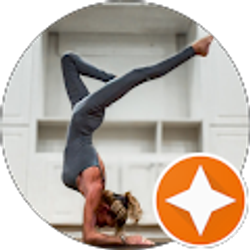 Profile photo of Laura Leigh