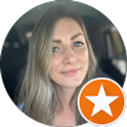 Profile photo of Lindsey Terry