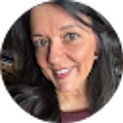 Profile photo of Christina Wolfe