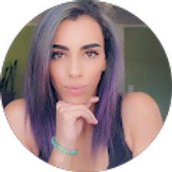 Profile photo of Hope Warren