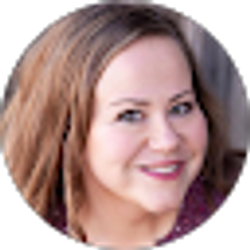 Profile photo of Natalie Von Till