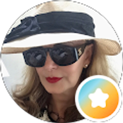 Profile photo of Ruth Booker