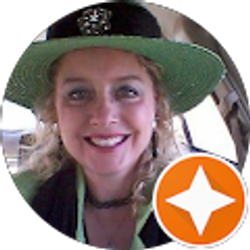 Profile photo of Angie Mayes