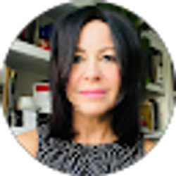Profile photo of Suzy Halpin