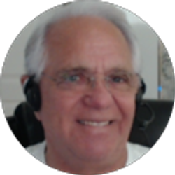 Profile photo of Samuel Paes