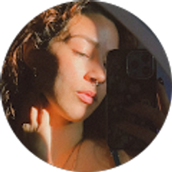 Profile photo of Tali Rey