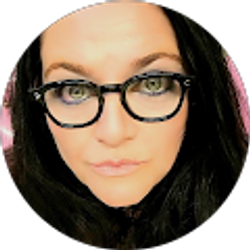 Profile photo of lori Bennett