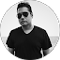 Profile photo of Kamil Van Derson