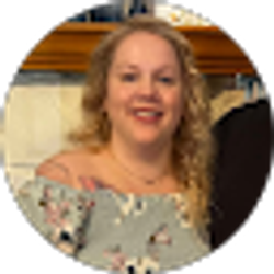Profile photo of Nikki Patterson