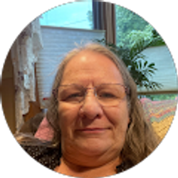 Profile photo of Linda Kitchen