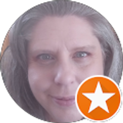 Profile photo of Lynne Perkins