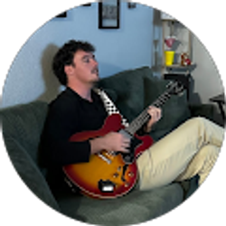 Profile photo of Stephen Hunt