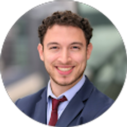 Profile photo of Julio Levisohn