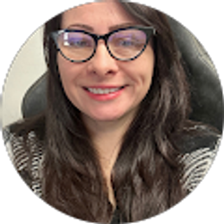 Profile photo of Candis Bueno