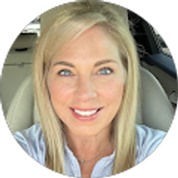 Profile photo of Tracy LT