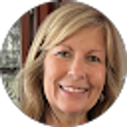 Profile photo of Lisa VanderBom