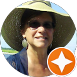 Profile photo of Marianne M