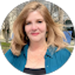 Profile photo of Valerie Daniels