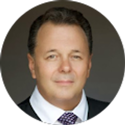 Profile photo of Tracy Smith