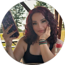 Profile photo of Imani Nia