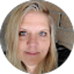 Profile photo of Bobbi Nelson