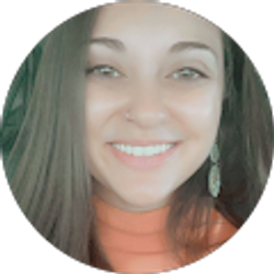 Profile photo of Farrah Vail