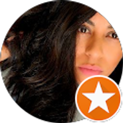 Profile photo of Yasmin Alvarado