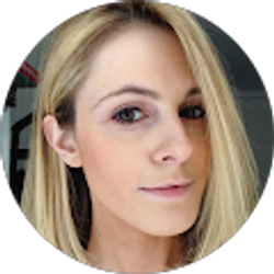 Profile photo of Alina Mihelin