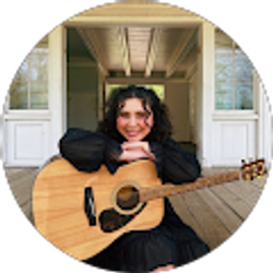 Profile photo of Gabriella De La Garza