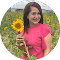 Profile photo of Yahaira Velazquez