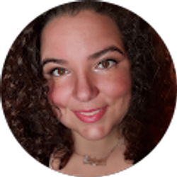 Profile photo of Stephanie Nunes