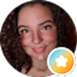 Profile photo of Stephanie Nunes