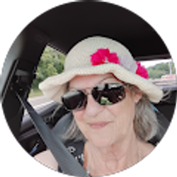 Profile photo of Dawn Dunning