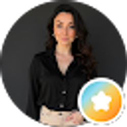 Profile photo of Katie Ringstad