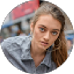 Profile photo of Haylie Peacock