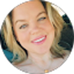Profile photo of Samantha Renee