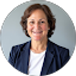 Profile photo of Liz Rubin