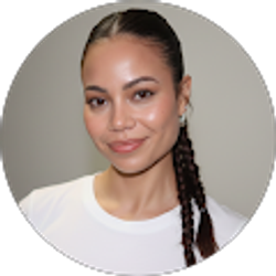 Profile photo of Caroline Arriojas