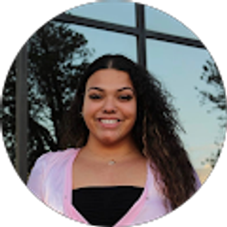 Profile photo of Damiana Garza