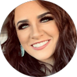 Profile photo of Anna Skutnik