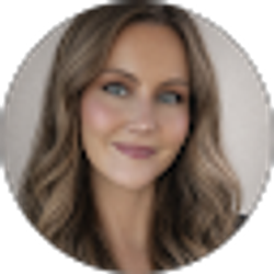 Profile photo of Casey Parker