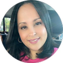 Profile photo of Glorisela Torres-Diaz