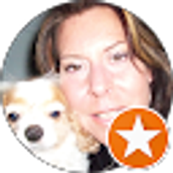 Profile photo of Shelly Hurley